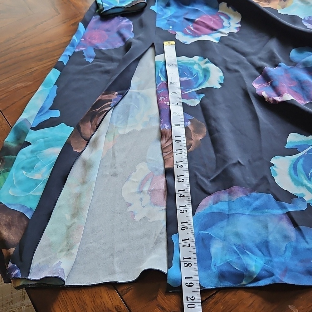 Babaton Floral Open Back Midi Dress Long Sleeve Size 0 - Picture 15 of 16